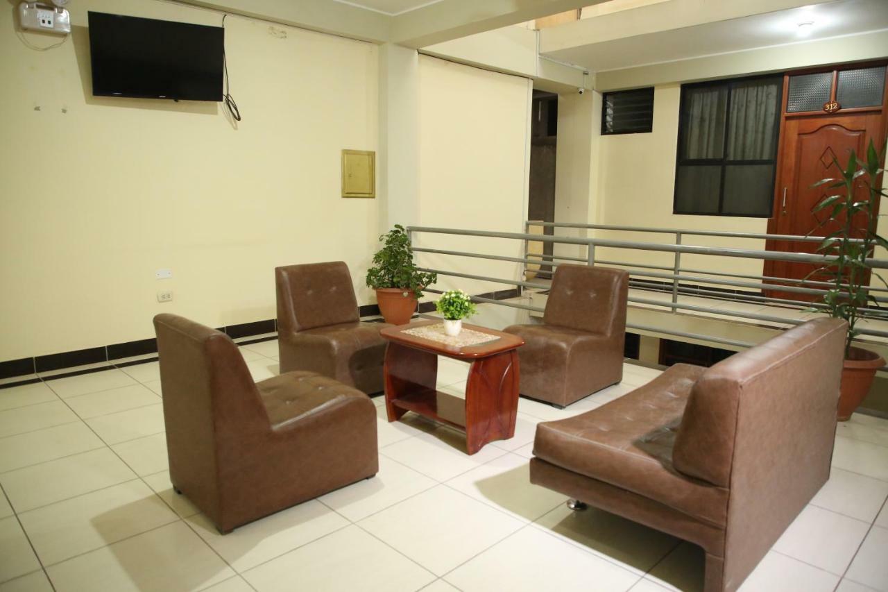 Hotel Tambopata Inn Puerto Maldonado Exteriér fotografie